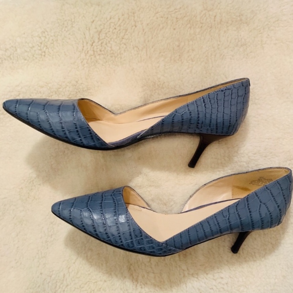 Nine West Blue Snakeskin Heels